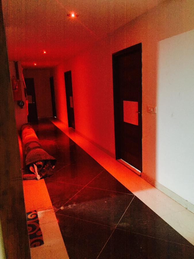 Hotel Neelam Ludhiana Exterior foto